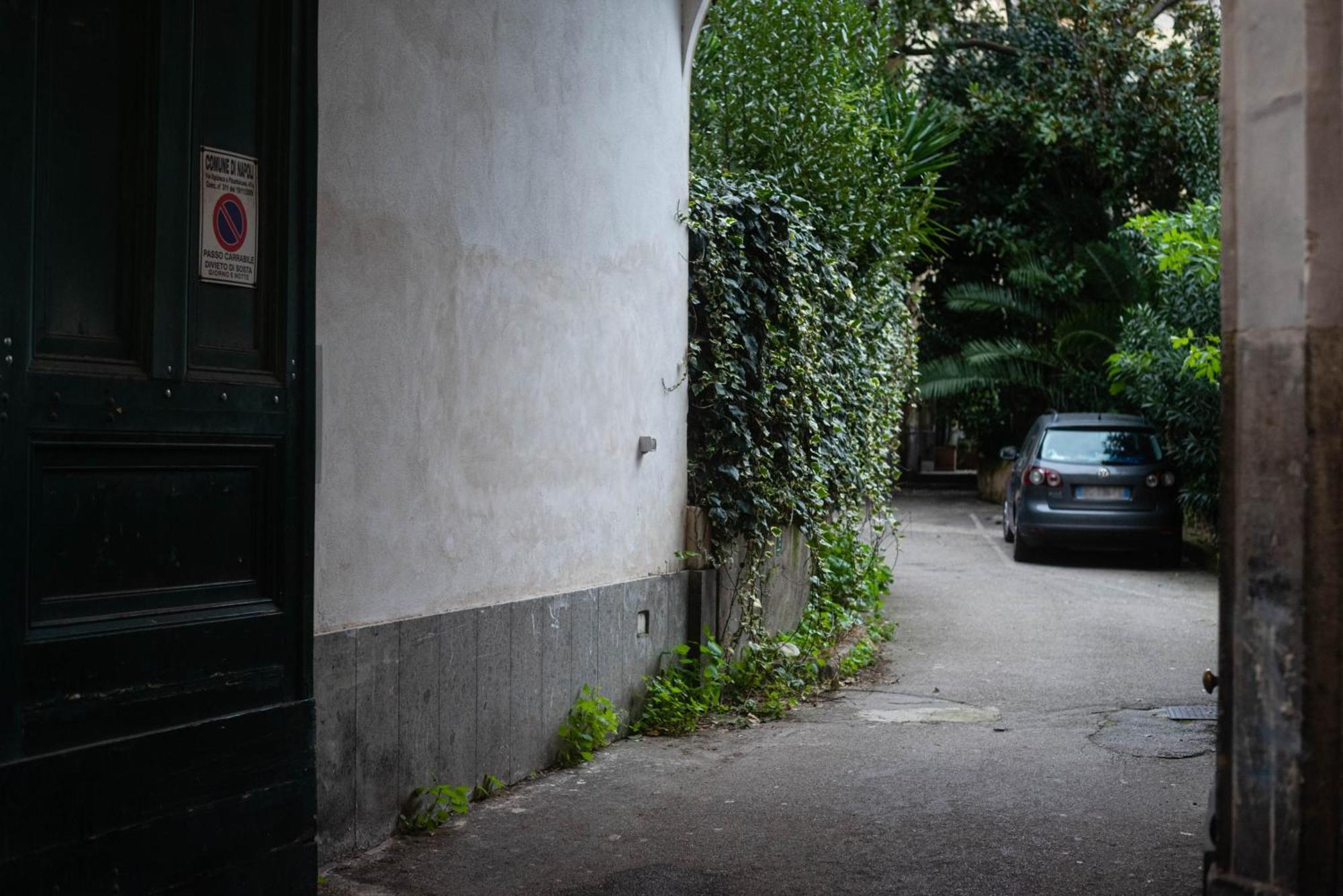 Cortile Montechia By Domusextra * Naples